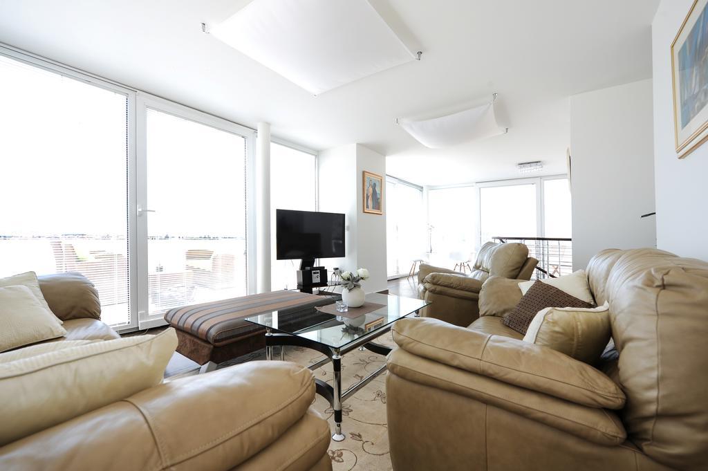 Sunset Penthouse Apartment With Jacuzzi And Seaview Zadar Exteriör bild