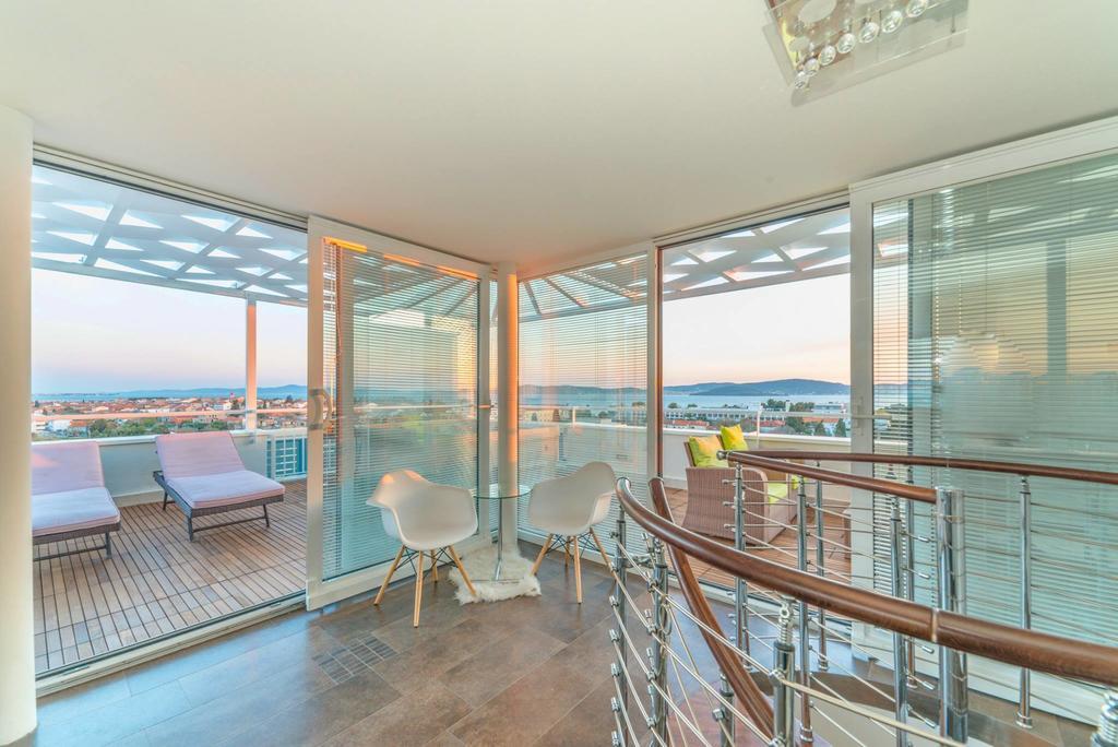Sunset Penthouse Apartment With Jacuzzi And Seaview Zadar Exteriör bild
