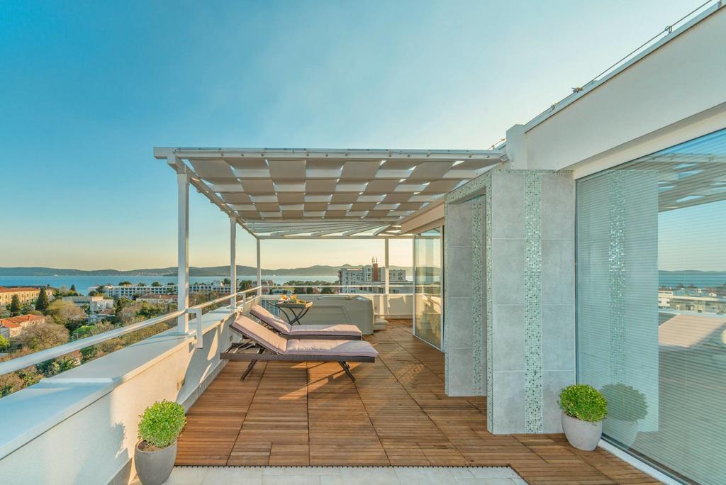 Sunset Penthouse Apartment With Jacuzzi And Seaview Zadar Exteriör bild